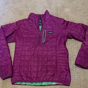 Patagonia Womens Nano Magenta pullover size small